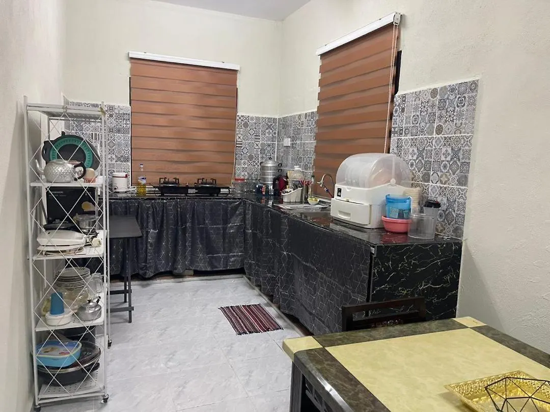 Ferienhaus Teratak Amelia Homestay Kampong Baharu  Ma­lay­sia